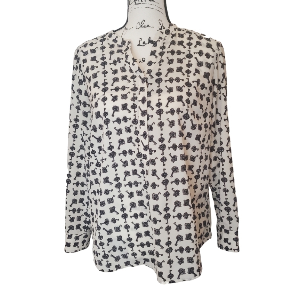 Talbots | Black & White Key Print 3/4 Button Front Blouse - Size: MP